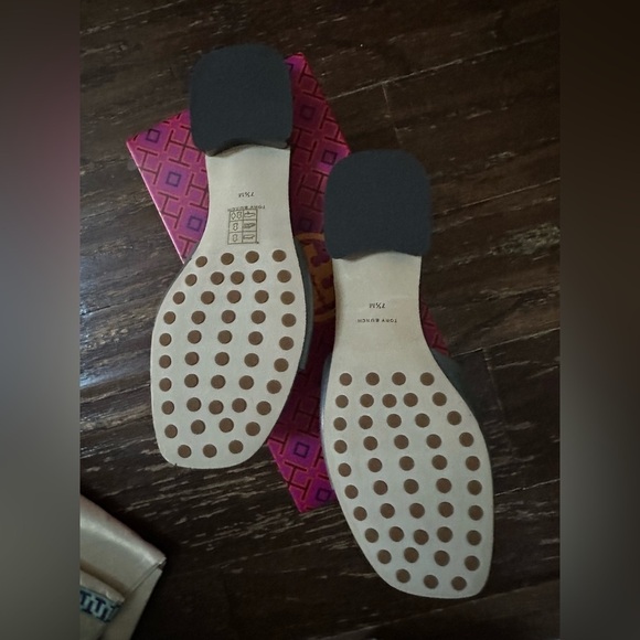 Tory Burch-Bombe Miller leather sandal 7.5-brand new-light blue/navy-Retail $300 - Picture 8 of 15